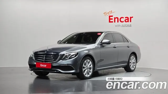 Mercedes-Benz E- W213 E300 Exclusive