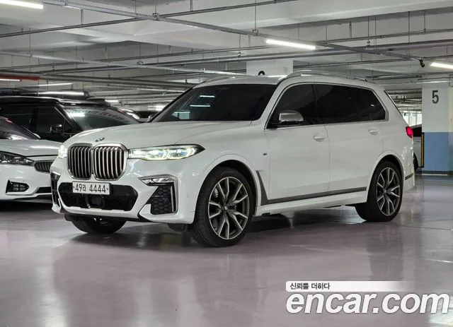 BMW X7 (G07) M50d