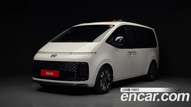 Hyundai Staria 9 Prestige