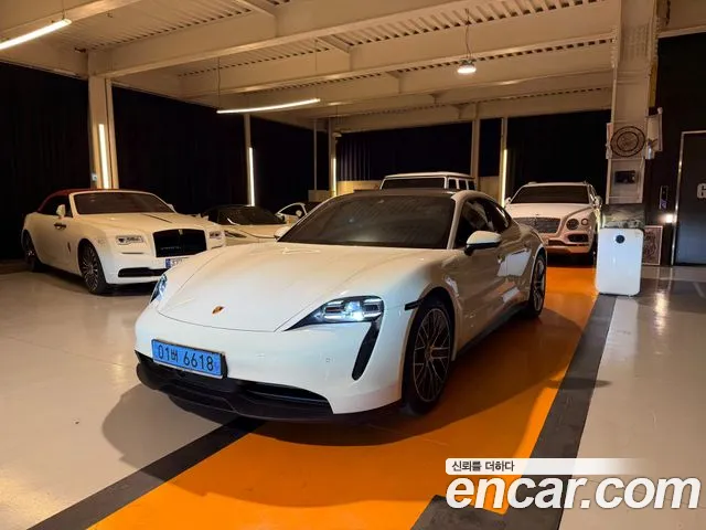 Porsche Taycan