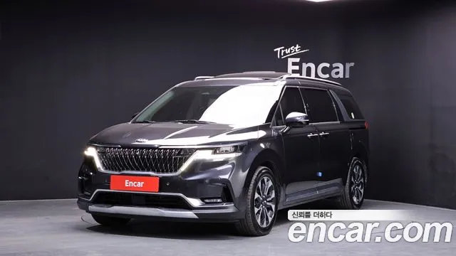 Kia Carnival 4 Gasoline 9 Signature