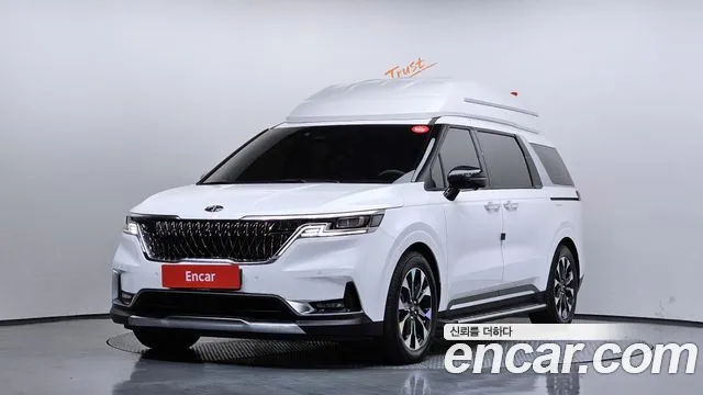 Kia Carnival 4 Gasoline 9