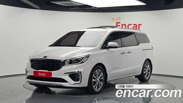 Kia The New Carnival 9 Noblesse