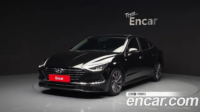 Hyundai Sonata (DN8) 2.0 Premium