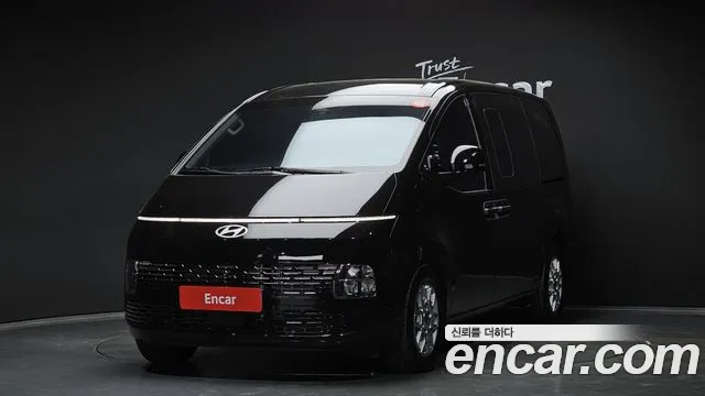 Hyundai Staria 5