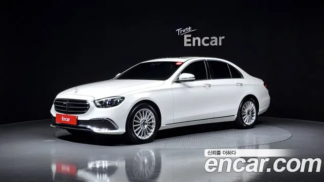 Mercedes-Benz E- W213 E250 Exclusive
