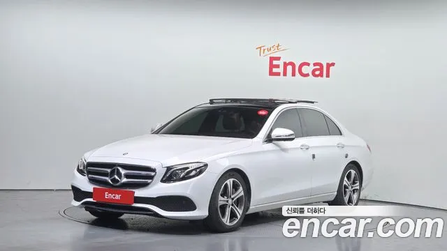 Mercedes-Benz E- W213 E300
