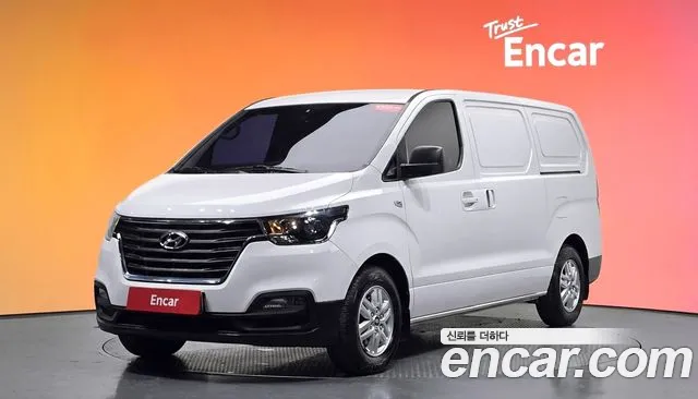 Hyundai The New Grand Starex 3