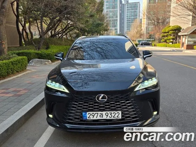 Lexus RX350h 5
