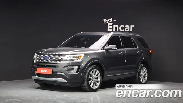 Ford Explorer 2.3 Limited 4WD 5