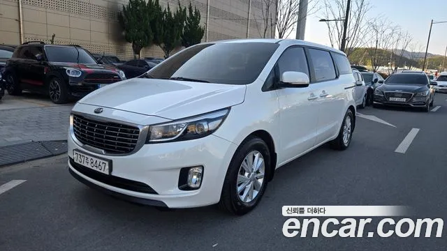 Kia All New Carnival 11