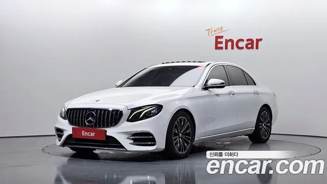 Mercedes-Benz E- W213 E200