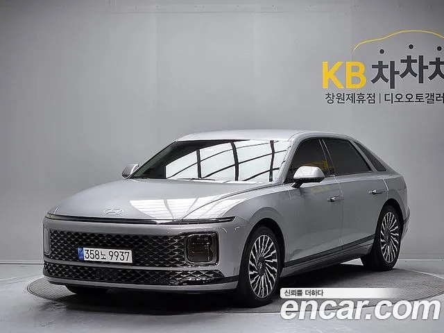 Hyundai Grandeur (GN7) 2.5 Gasoline 2WD