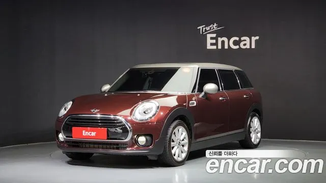 MINI Cooper Clubman Base 2