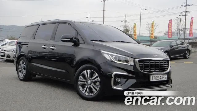 Kia The New Carnival 9