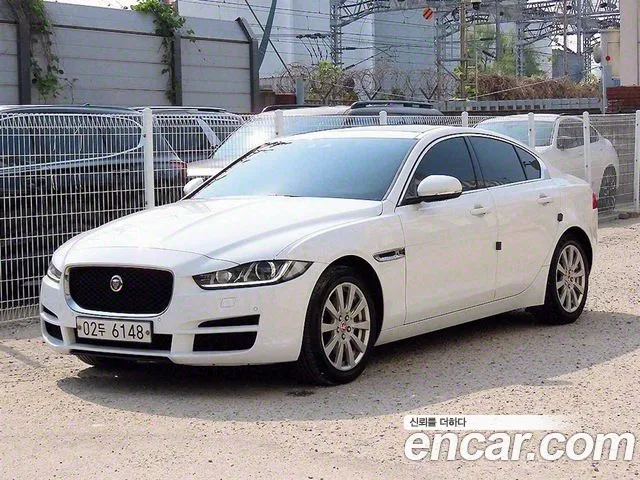 Jaguar XE 20d Prestige AWD