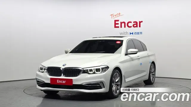BMW 5 (G30) 520i