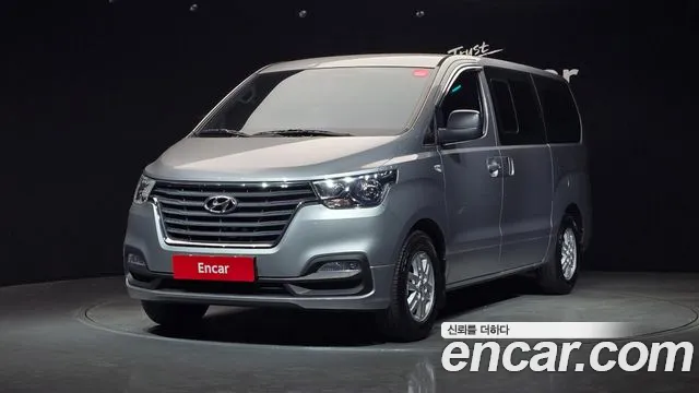 Hyundai The New Grand Starex 5