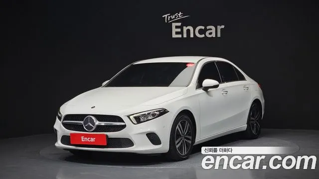 Mercedes-Benz A- W177 A220