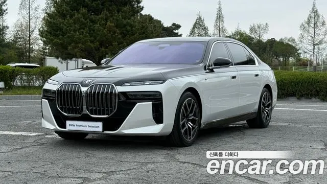 BMW 7 (G70) 740i xDrive M Limited