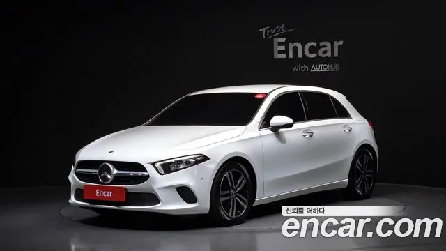 Mercedes-Benz A- W177 A220