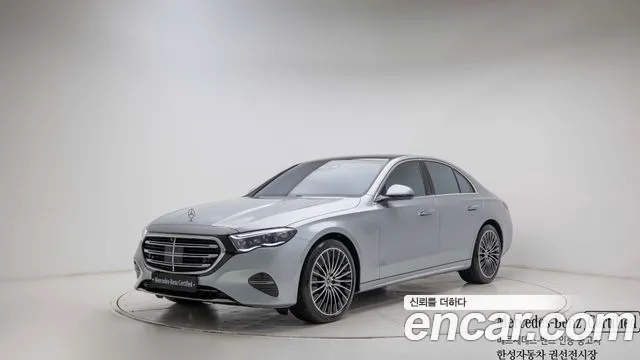 Mercedes-Benz E- W214 E450 4MATIC Exclusive