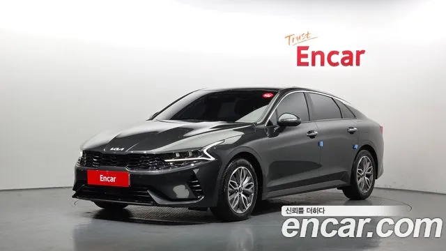Kia K5 Hybrid 3 Signature