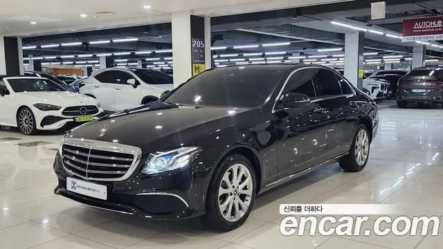 Mercedes-Benz E- W213 E220d 4MATIC Exclusive