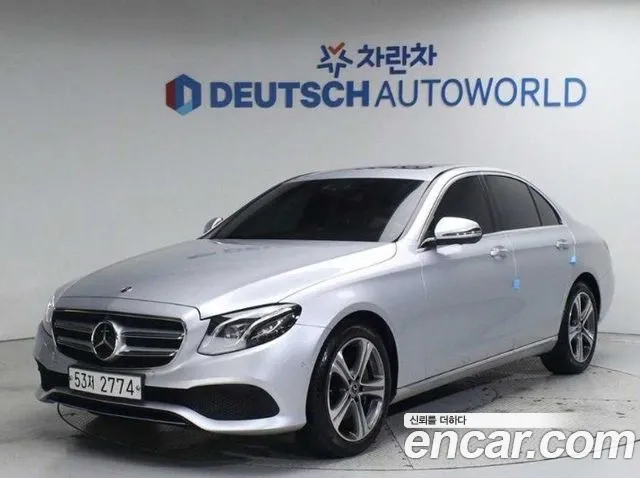 Mercedes-Benz E- W213 E300 4MATIC