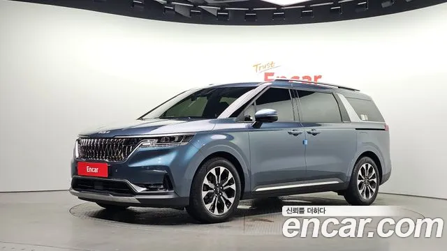 Kia Carnival 4 Gasoline 9 Noblesse