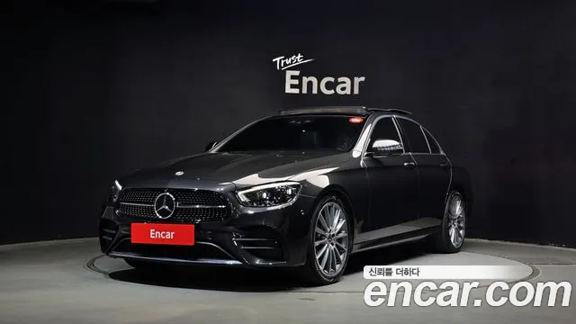 Mercedes-Benz E- W213 E350 4MATIC AMG Line