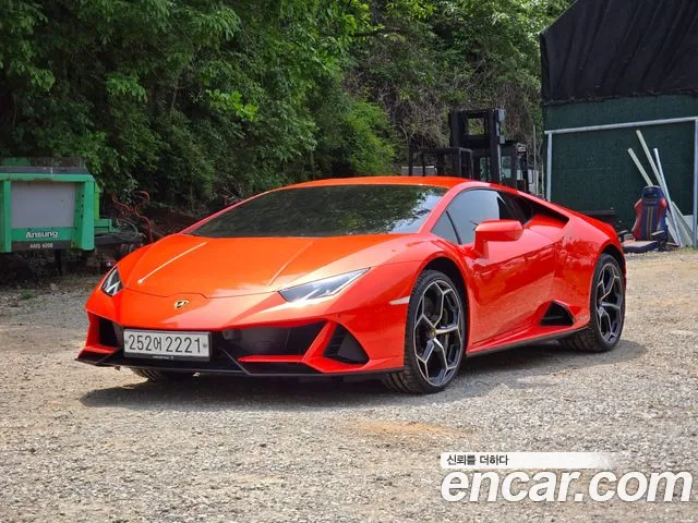 Lamborghini LP640-4