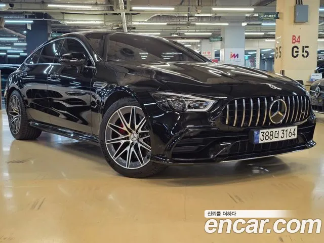 Mercedes-Benz AMG GT 4 43 4MATIC+