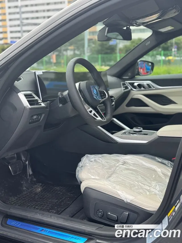 BMW i4 eDrive40 M