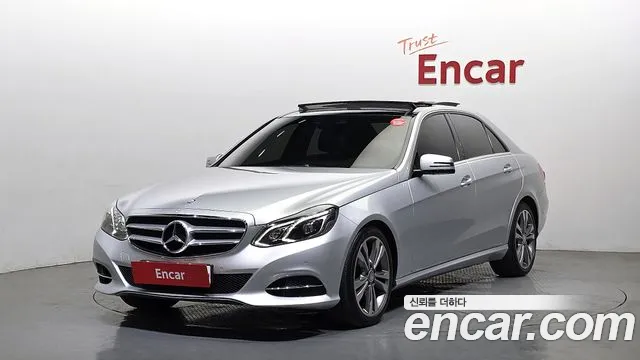 Mercedes-Benz E- W212 E300