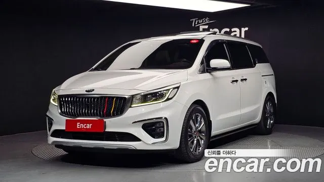 Kia The New Carnival 9 Prestige