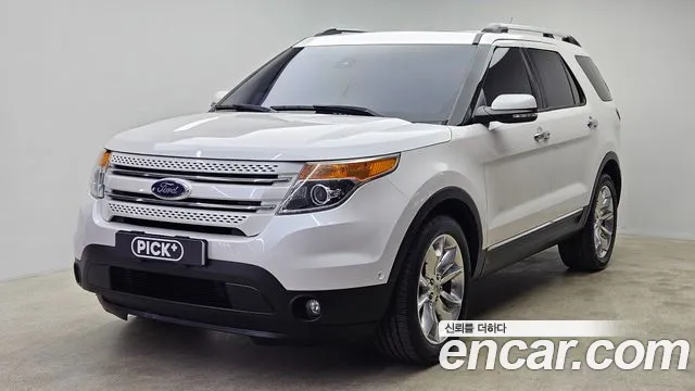 Ford Explorer 3.5 Limited 4WD 5