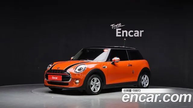 MINI Cooper D Base 3