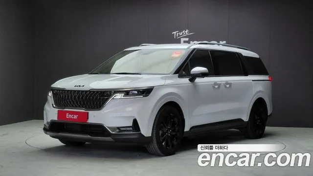 Kia Carnival 4 Gasoline 9 Noblesse