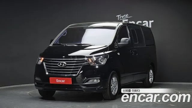 Hyundai The New Grand Starex 5