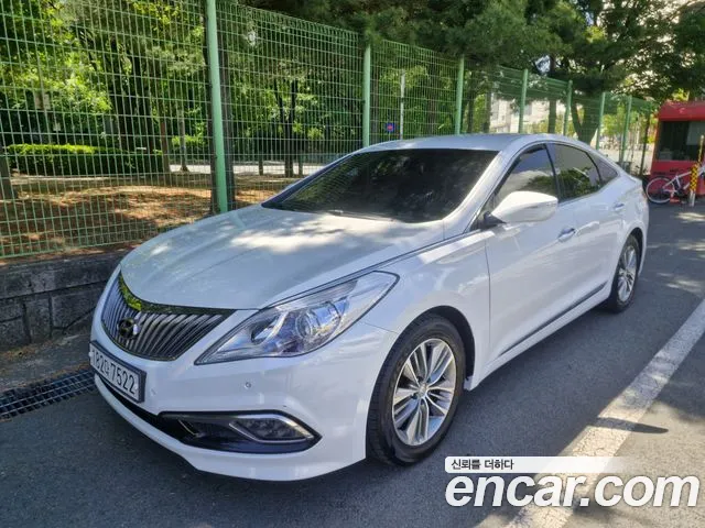 Hyundai Grandeur HG HG240