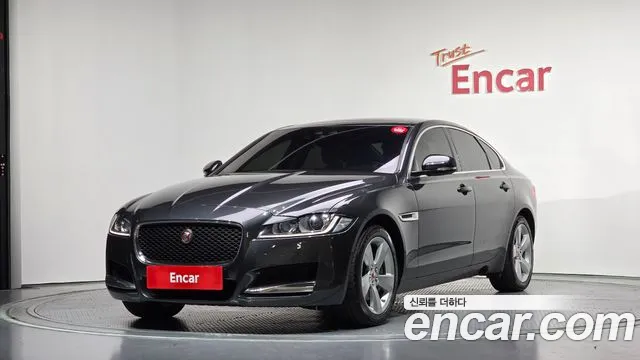 Jaguar XF (X260) 25t Prestige AWD
