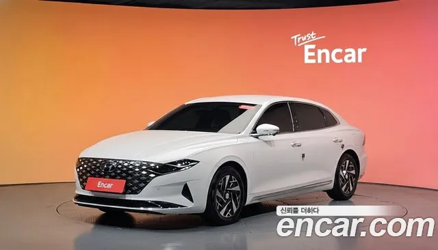 Hyundai The New Grandeur IG Hybrid