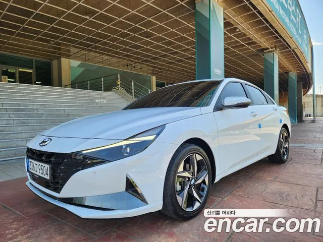 Hyundai Avante (CN7) 1.6