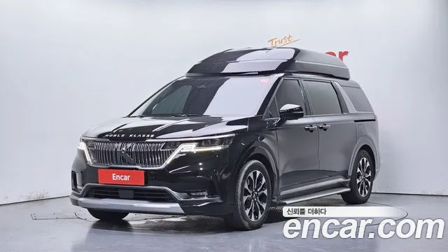 Kia Carnival 4 Gasoline 4