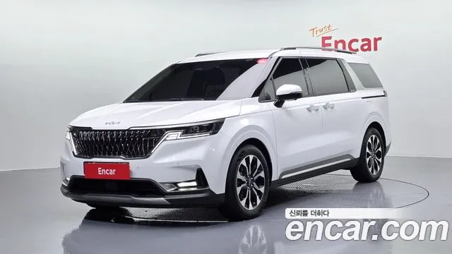 Kia Carnival 4 Gasoline 7 Signature