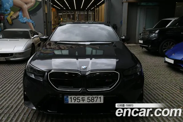 BMW M5 (G90) M5