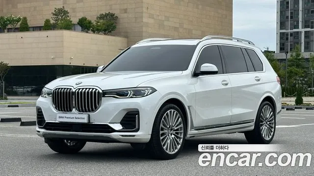 BMW X7 (G07) xDrive 40i 6