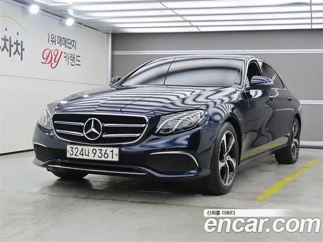 Mercedes-Benz E- W213 E250