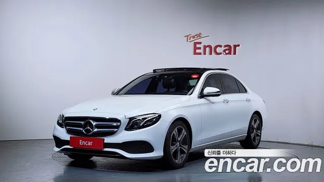 Mercedes-Benz E- W213 E300